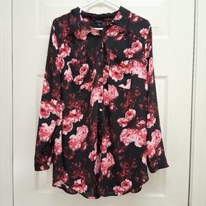 Torrid Madison Dark Floral Button Front Top Black Size 1 Whimsigoth Office